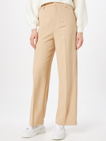Loosefit Pantalon à plis Gina Tricot en beige : devant