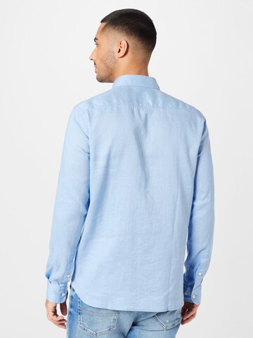 Coupe regular Chemise 'Roger' BOSS Black en bleu