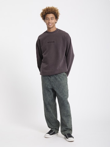 Volcom Sweatshirt 'Big Stone' in Braun