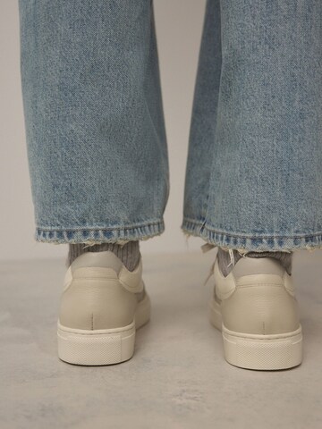 Next Σνίκερ χαμηλό 'Forever Comfort®' σε λευκό