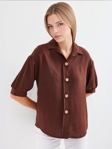 Bigdart Bluse in Braun: Vorderseite