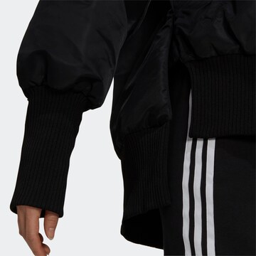 ADIDAS ORIGINALS Tussenjas in Zwart