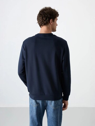 Tommy Life Sweatshirt in Blue