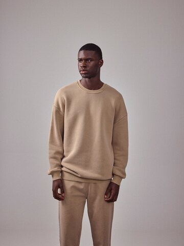 DAN FOX APPAREL Sweatshirt 'The Essential' in Beige: front