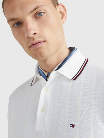 TOMMY HILFIGER - Camiseta '1985' en blanco