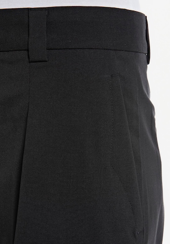 REPLAY Loose fit Pleat-Front Pants in Black