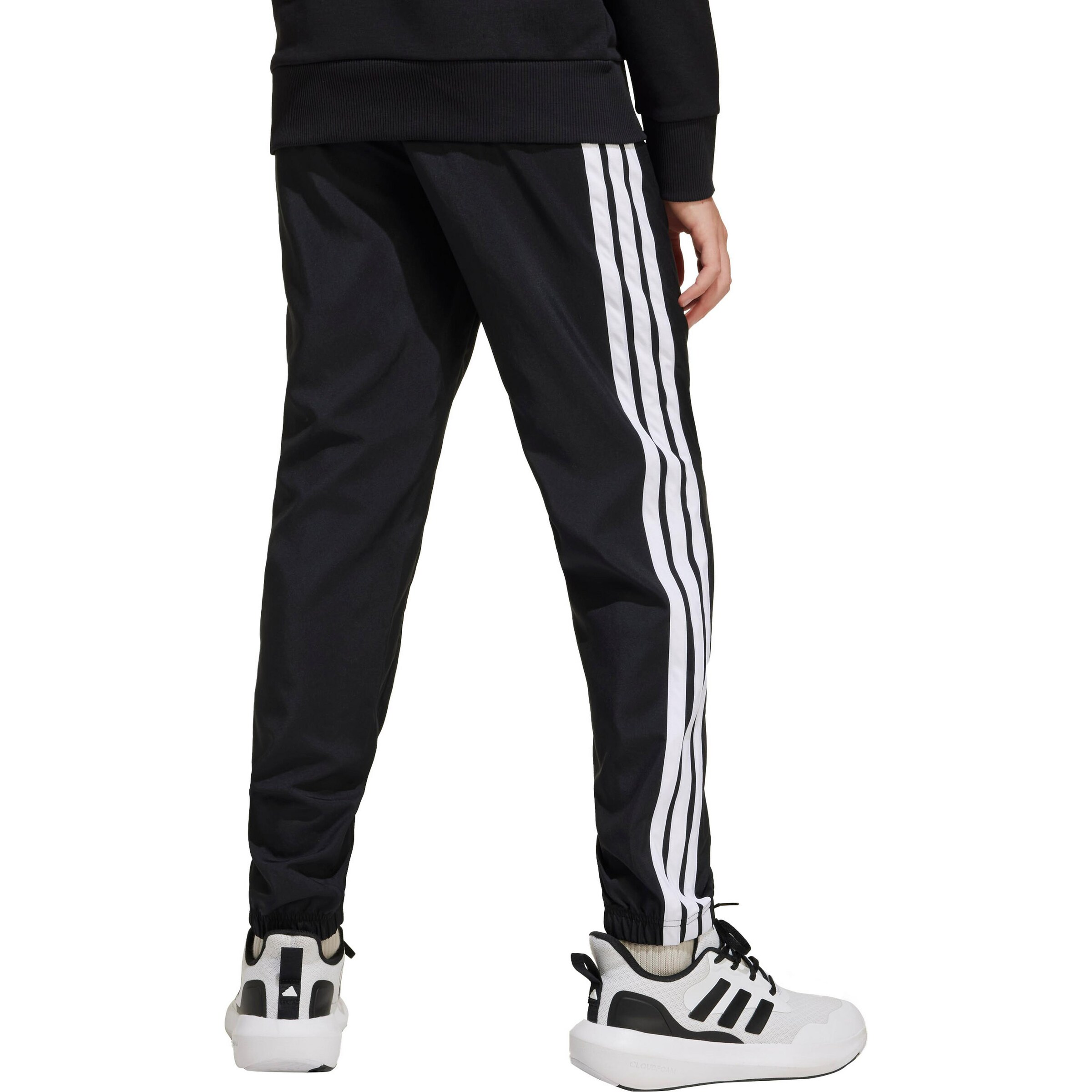ADIDAS SPORTSWEAR Обычный Спортивные штаны 'Essentials' в Черный