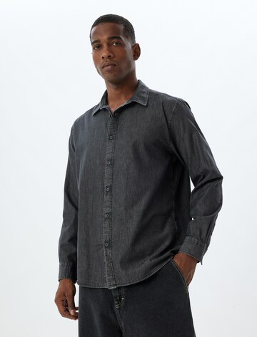 Koton Regular fit Button Up Shirt in Black: front