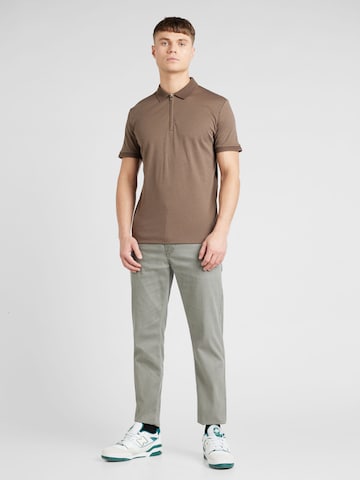 SELECTED HOMME Bluser & t-shirts 'FAVE' i brun