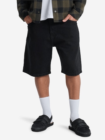 QUIKSILVER Baggy Shorts in Schwarz: Vorderseite