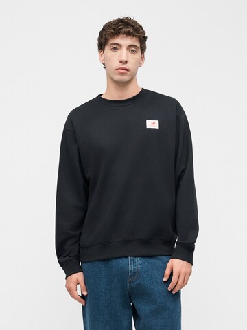 new balance Sweatshirt in Black