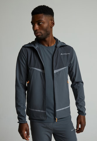 MONTERRAIN Between-Seasons Coat in Grey