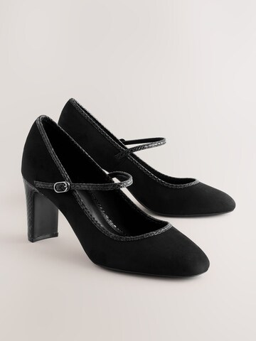 Next Pumps in Black