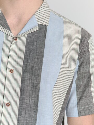 Coupe regular Chemise No Excess en bleu