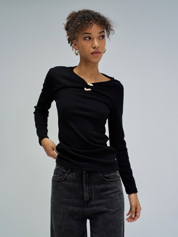 Salsa Jeans Sweater in Black: front