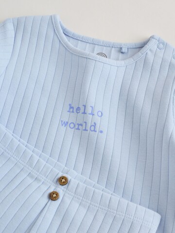 Next Set 'Hello World' in Blue