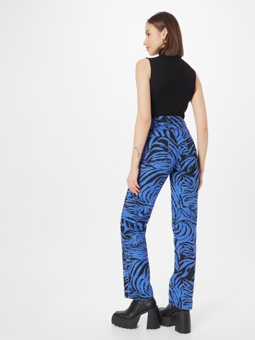 Regular Pantalon Monki en bleu