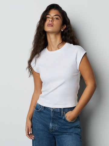 Next Majica | bela barva: sprednja stran
