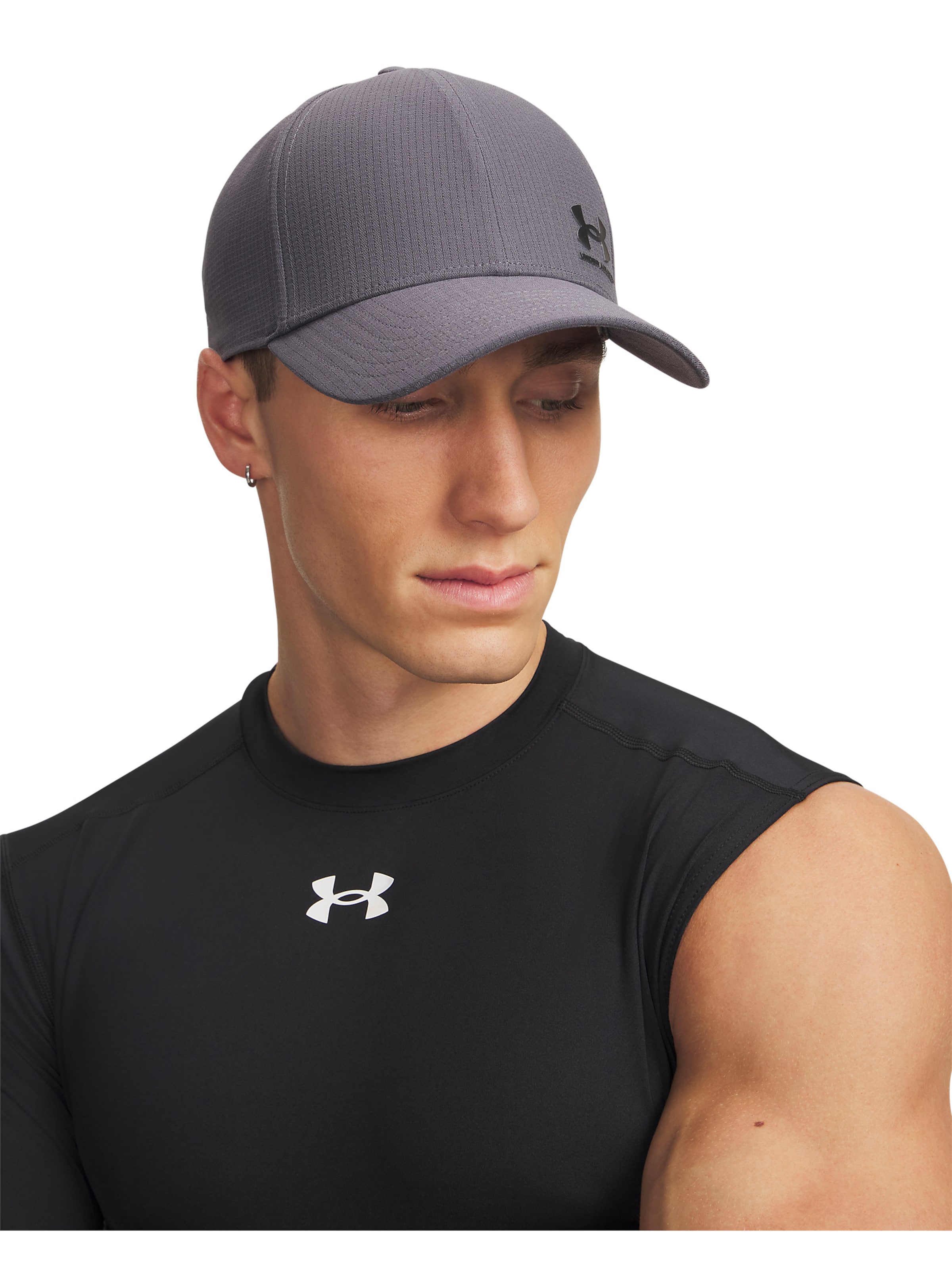 UNDER ARMOUR Sportcap 'AV Low' in Grau: Vorderseite