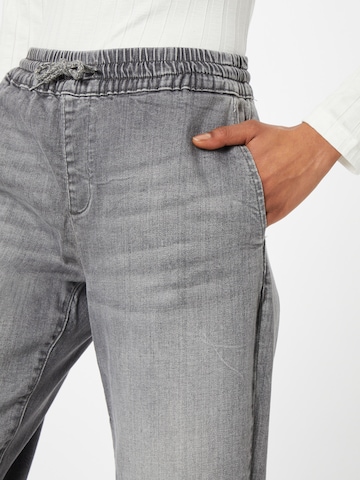 ONLY Tapered Jeans 'KELDA MISSOURI' in Grey