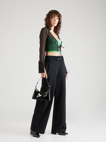 Wide leg Pantaloni 'Elasie' de la BOSS Orange pe negru