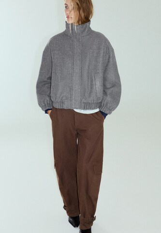 Pull&Bear Between-Season Jacket 'PACIFIC' in Grey: front