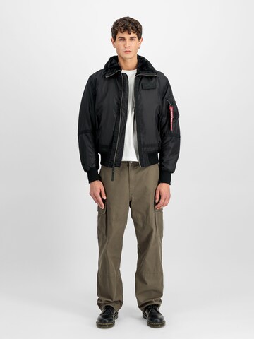 ALPHA INDUSTRIES Winterjacke 'B15-3 TT'‌ in Schwarz