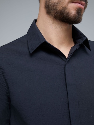ABOUT YOU x Kevin Trapp Regular fit Button Up Shirt 'Harun' in Black