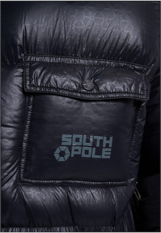 SOUTHPOLE Зимно яке 'Bubble Icy 1.0' в черно