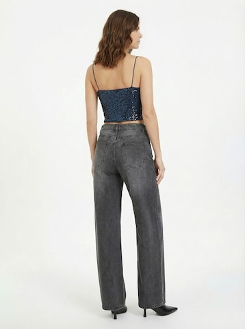 Haut 'Zuri' studioselect en bleu