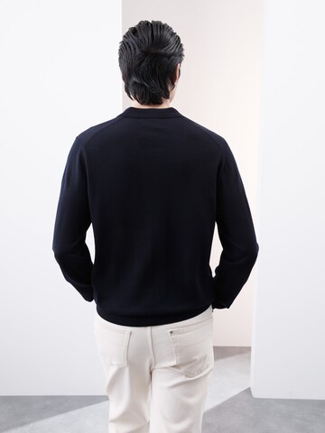 Marks & Spencer Trui in Blauw