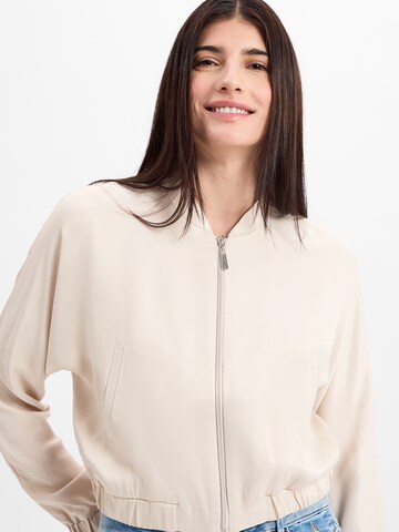MORE & MORE Jacke in Beige: Vorderseite