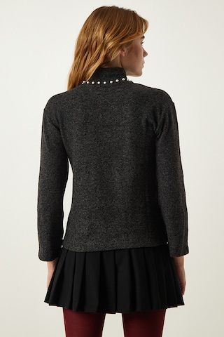 Happiness İstanbul Pullover i grå