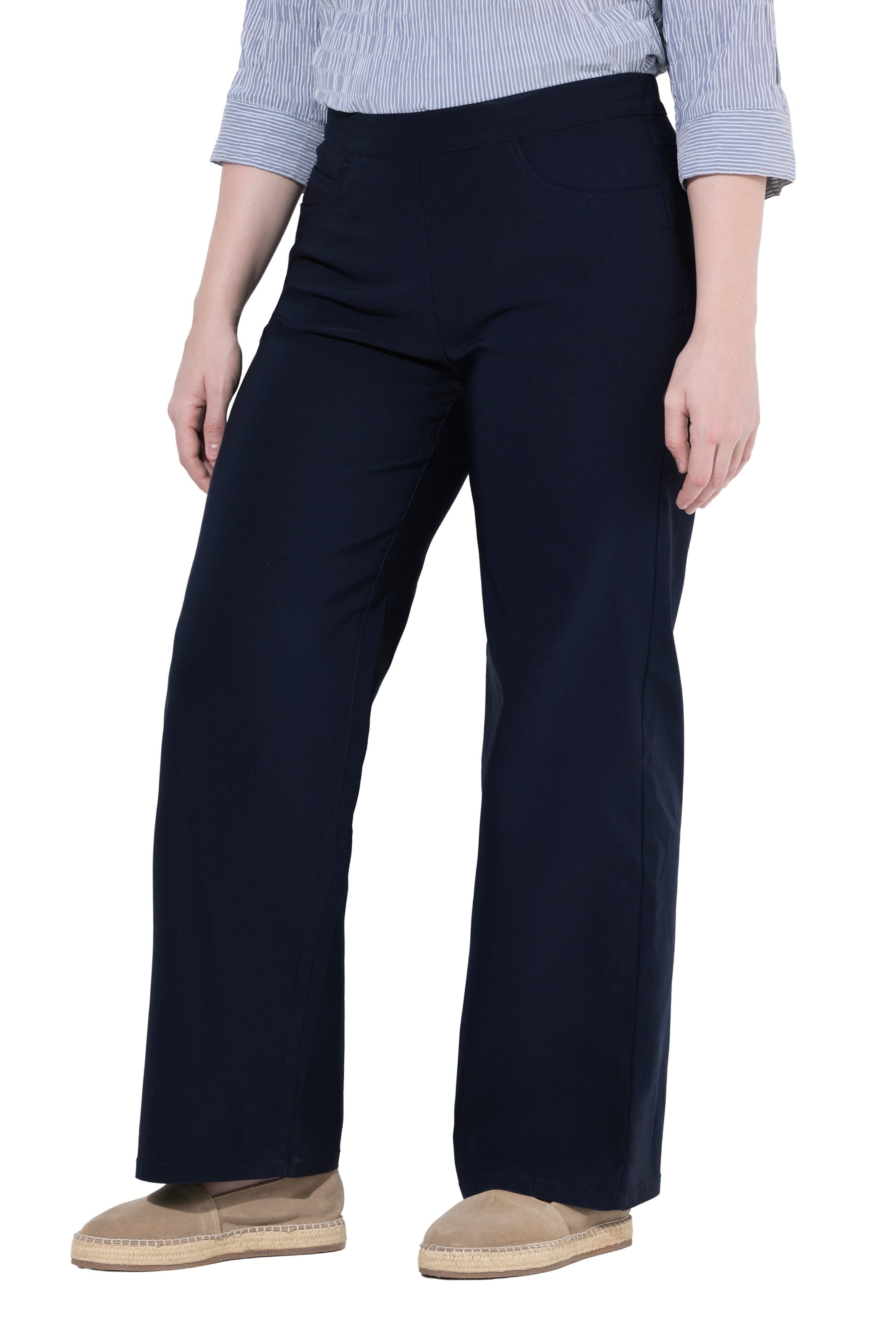 Ulla Popken Regular Pants in Blue: front