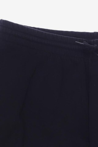 Reebok Shorts in 35-36 in Black