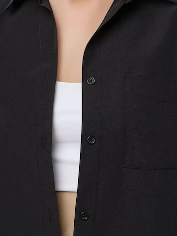 Hiccup Bluse in Schwarz