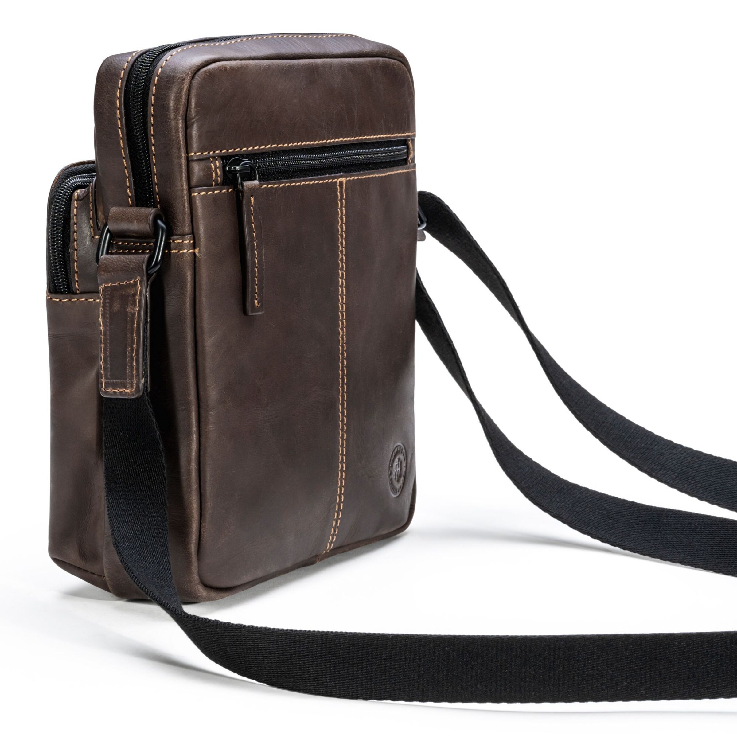 Farmhood Schoudertas in Bruin