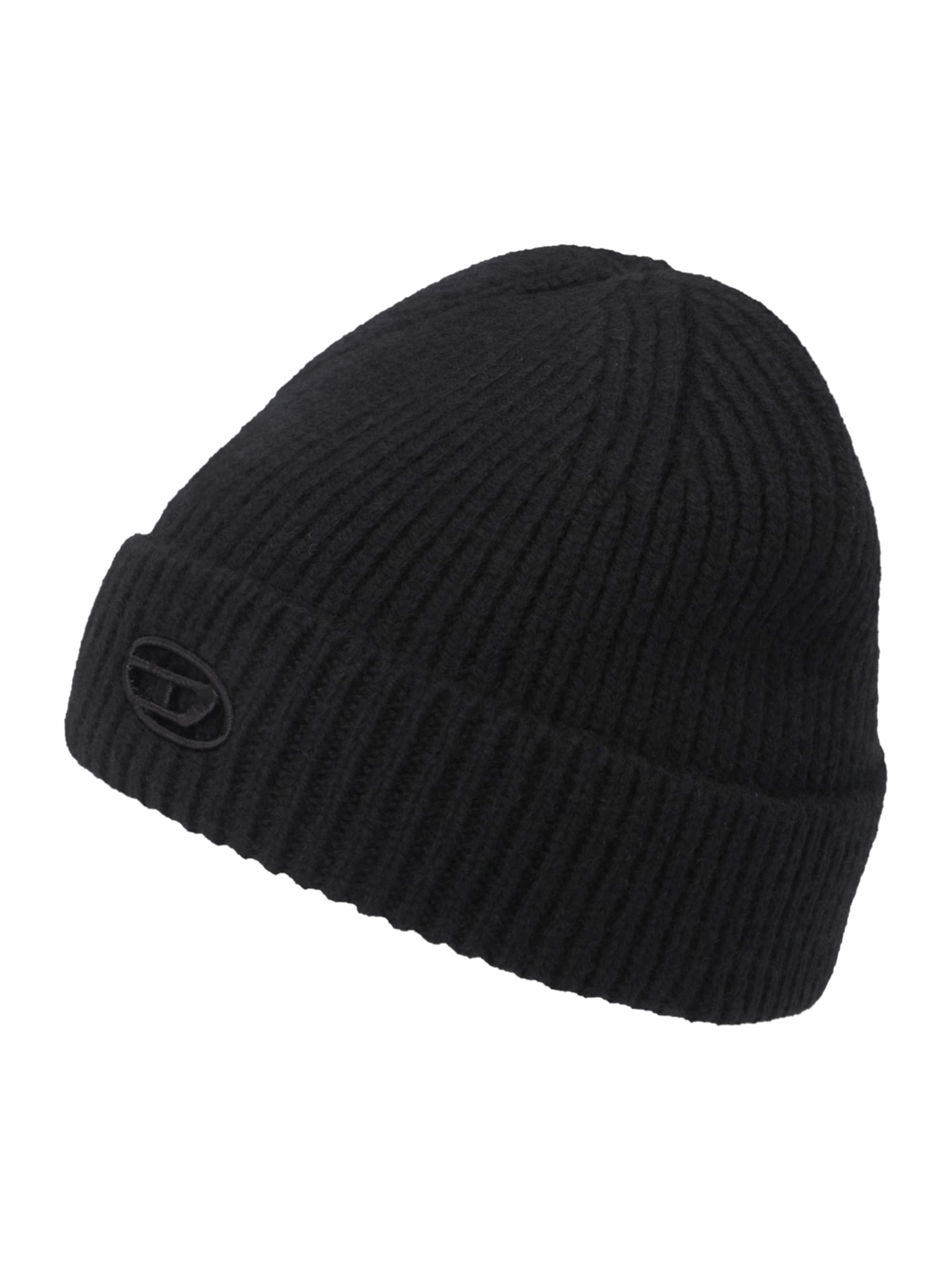 DIESEL Čepice 'K-ARAC' – černá: přední strana