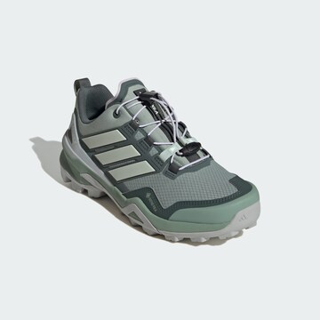 Scarpa bassa 'Skychaser' di ADIDAS TERREX in verde