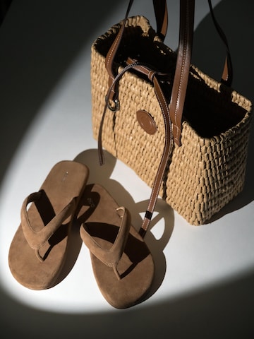 Estro Slippers '004' in Brown