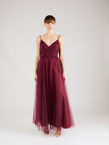 Laona Evening Dress in Red: front