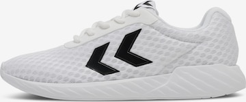 Chaussure de sport Hummel en blanc : devant