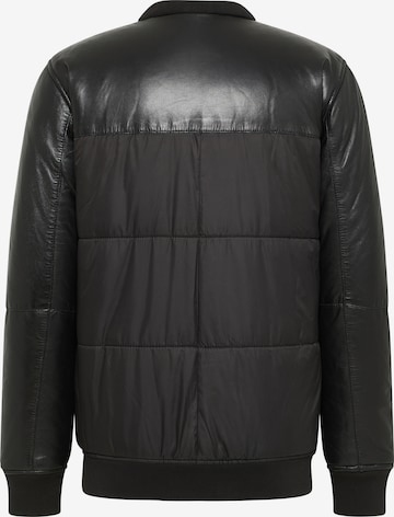 MUSTANG Between-Season Jacket in Black