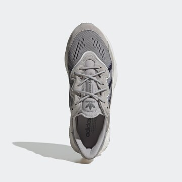 ADIDAS ORIGINALS Sneakers 'Ozweego' in Grey