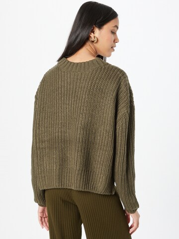 Pullover di Urban Classics in verde