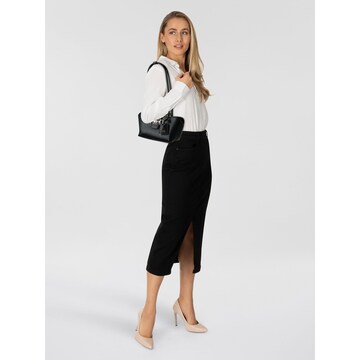 Borsa a spalla 'Janie' di GUESS in nero: frontale