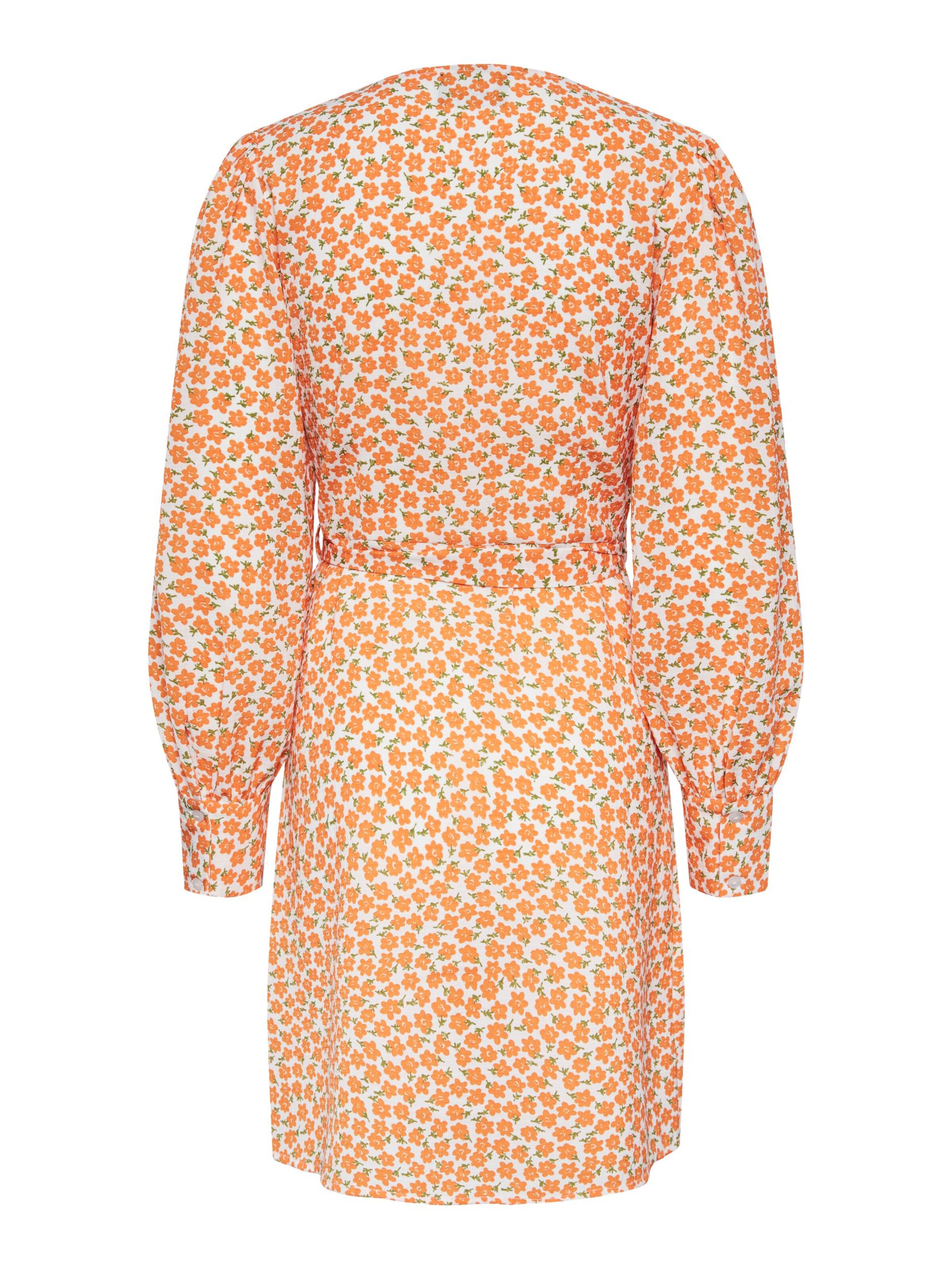 PIECES Mekko 'JOE' värissä valkoinen