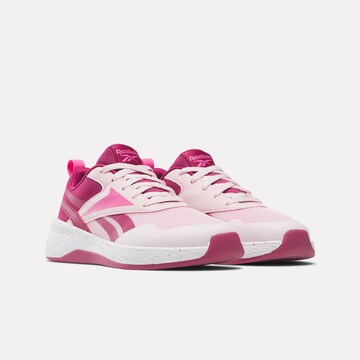 Reebok Sneakers in Pink