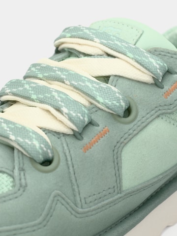 Baskets basses 'Lo Lowmel' UGG en vert