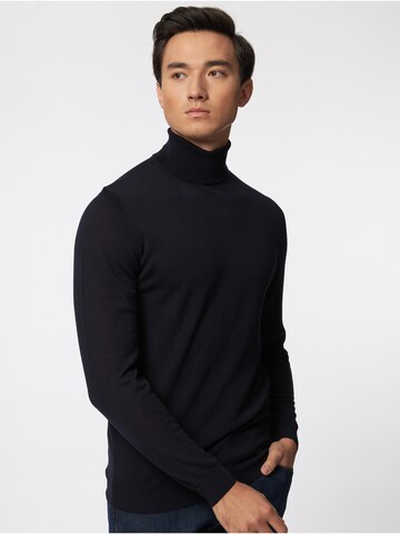 ROY ROBSON Sweater in Blue: front